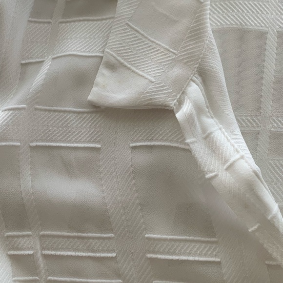 “ALFANI” WHITE SHEER BLOUSE WITH FINE FABRIC SQUARES ACCENTS - Picture 3 of 3